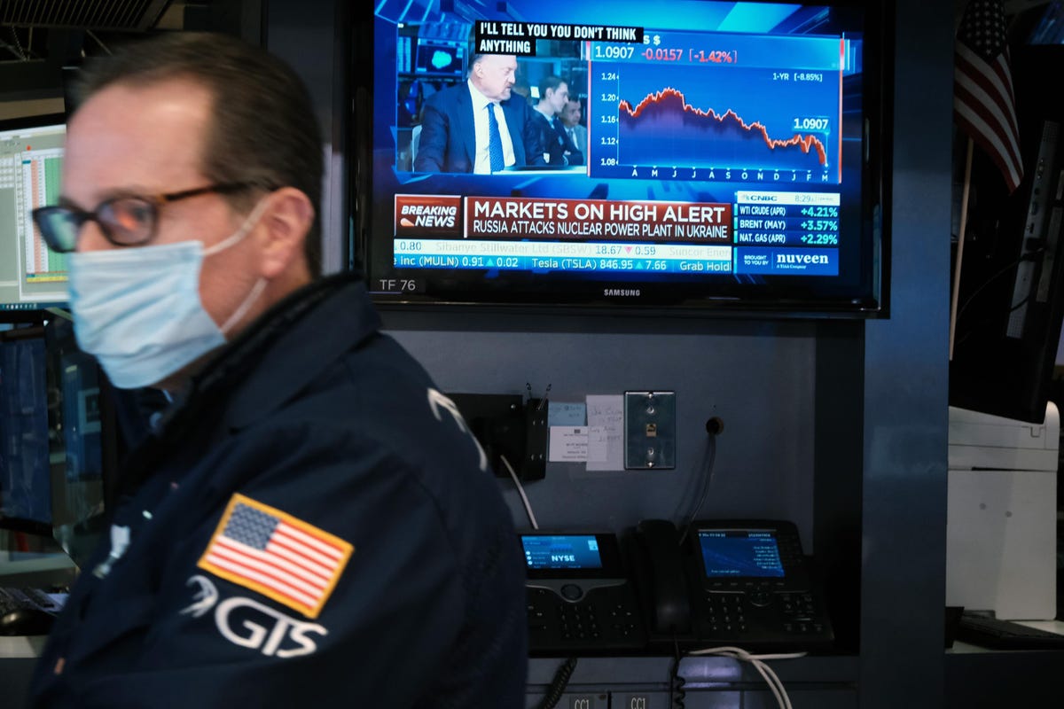 A Legendary Investor Just Issued A Stark Russia Warning&mdash;Along With A &lsquo;Bullish&rsquo; Bitcoin Price Prediction