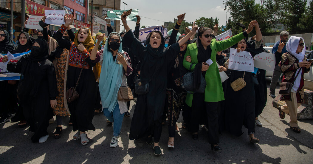 Taliban Bar Women From U.N., Threatening Afghanistan&rsquo;s Last Lifeline