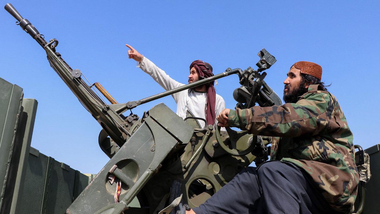 Afghanistan open to talks after Pakistan airstrikes major cities amid "open war" declaration