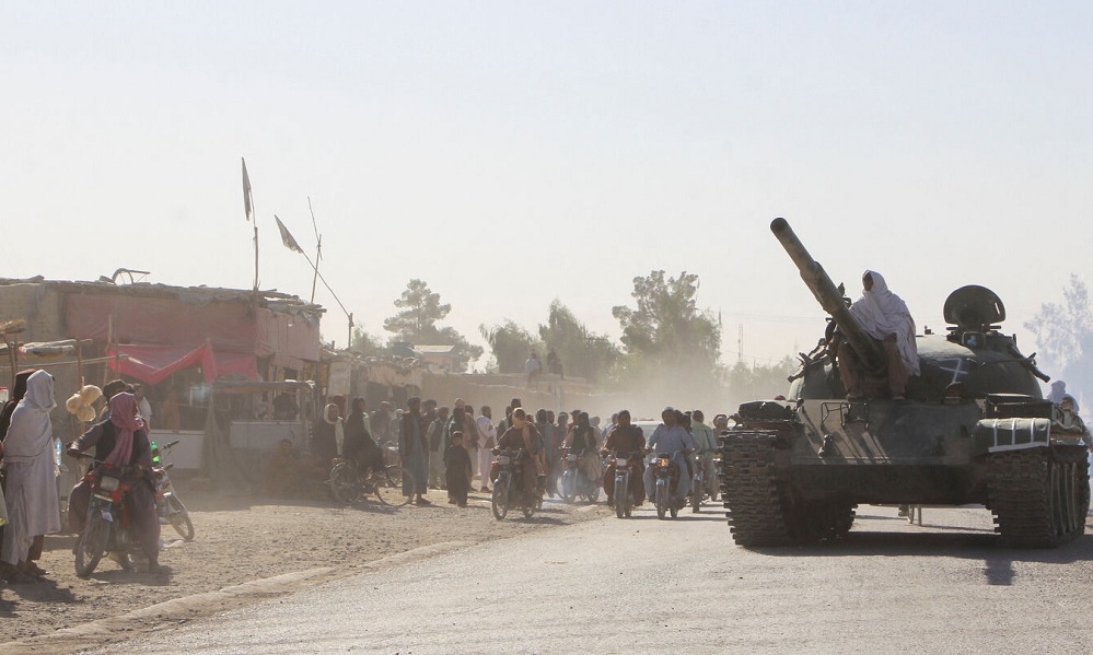 World must re-engage to prevent all-out Afghanistan-Pakistan war: Financial Times