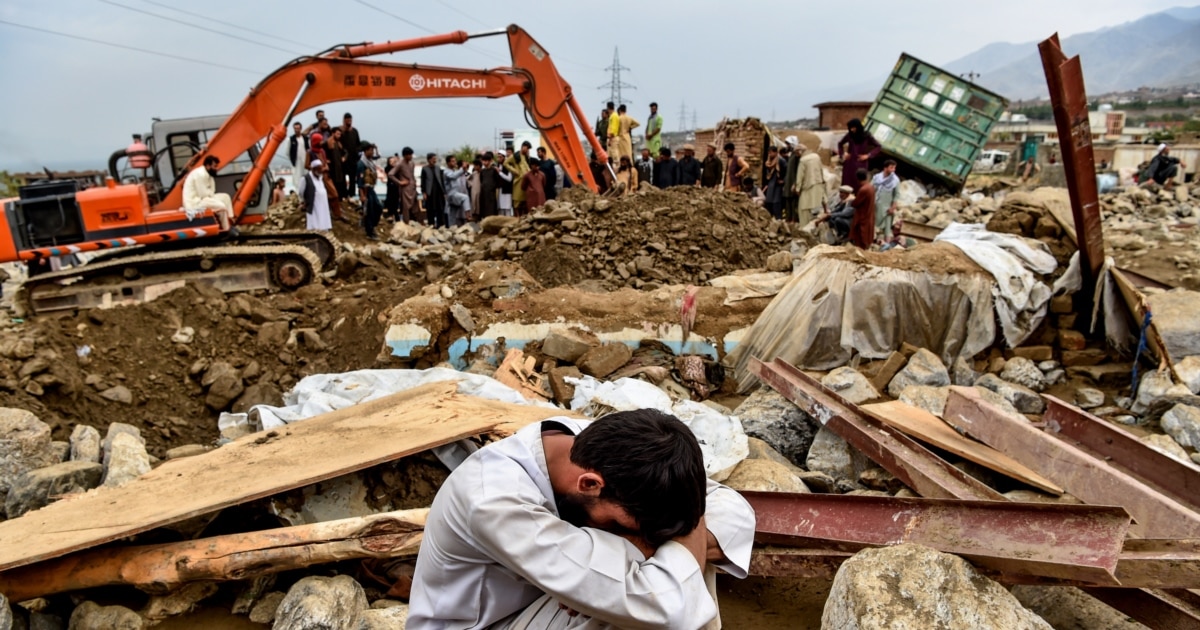 Afghan President Visits Flood-Hit Parwan Province, Pledges Urgent Aid Package